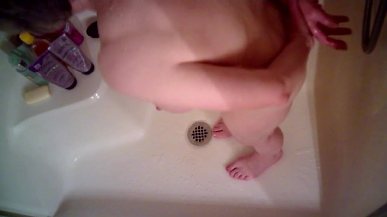 MarieRocks: Skycam view of sexy GILF getting off