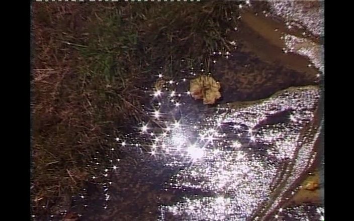 Wet Moments: Otäcka lesbiska