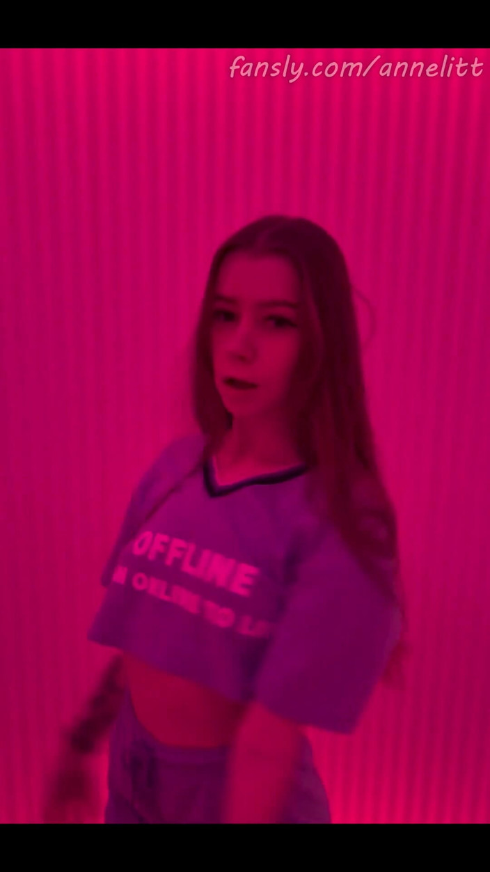 AnneLitt: Feeling Pink Today