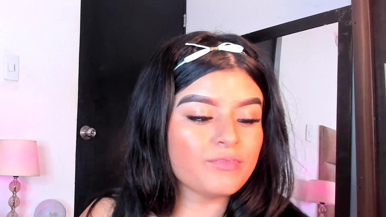 Ashley Curvy: Utangacım Ama Sikilmek Istiyorum, Beni Becermek Ister Misin?