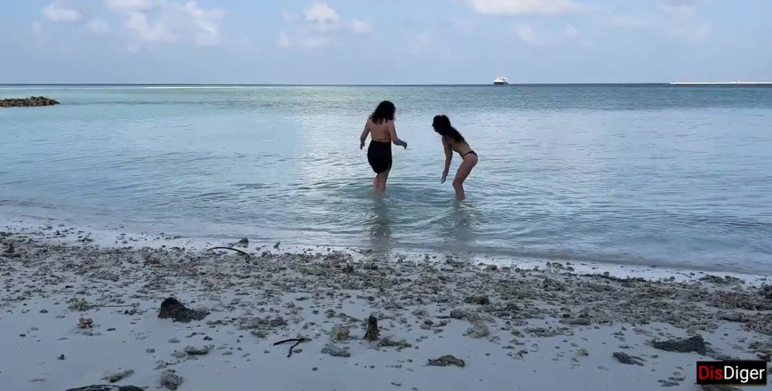 Dis Diger: Busty Stepmom and Stepdaughter Got Golden Showers Instead of Tanning...