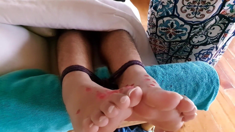 DominaFireOfficial: Femdom hot wax feet punishment