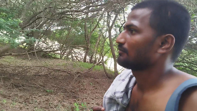 KUMBHA MANOJ KUMAR: Forêt villageoise à Xhard, activité sexuelle quotidienne sur l’éducation