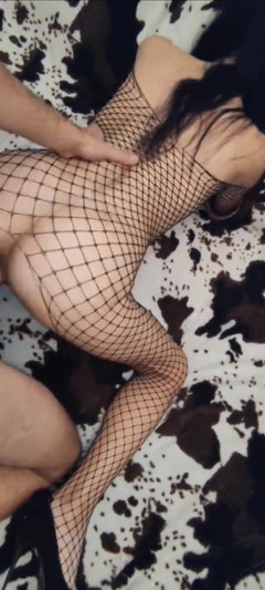 Hotlia: Karısıyla erotik iç çamaşırlı seansı