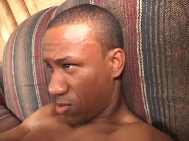 CBD Media Interracial: Studentă africană tocilară care face sex cu profesorul ei