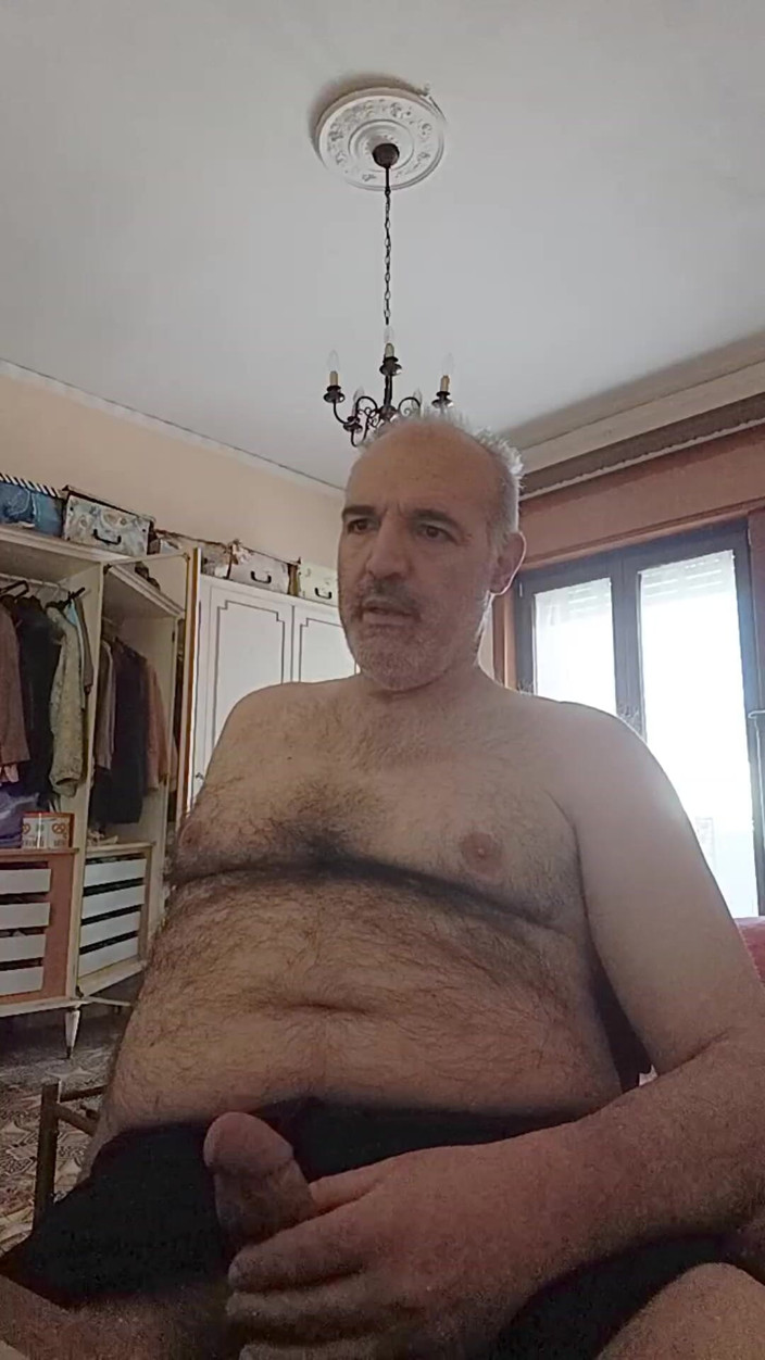 Setesesso7: Orsodesiderio Demands Raw Italian Passion
