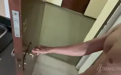 Dormitory Guard Sneaking