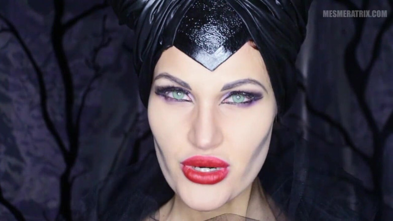 Lady Mesmeratrix Official: In to maleficenteyes...