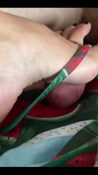 Goddess Kiffa - Footjob 37