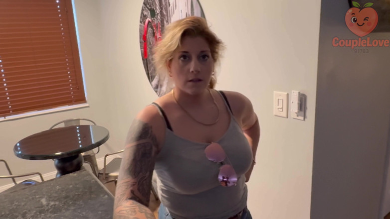 CoupleLove91783: Vacation with Stepmom