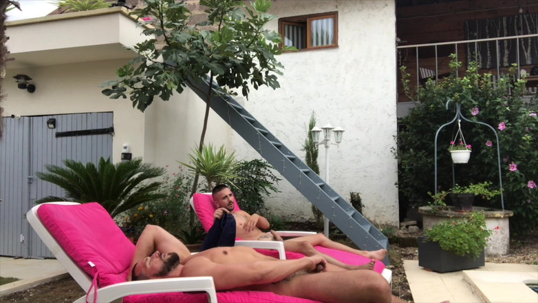 Bareback porn with straight boy: Twee Kyoung Guys neuken buiten