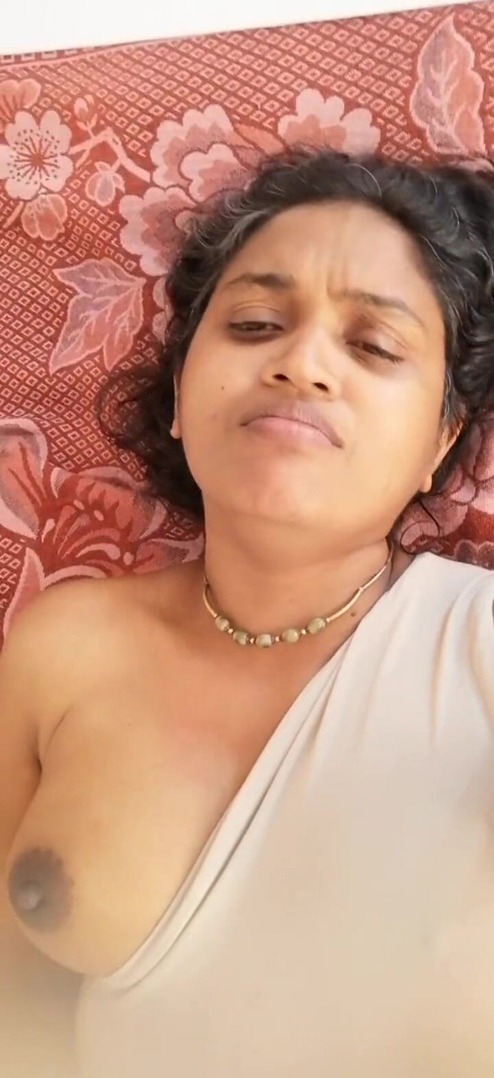 Tina Baby: Сексуальне відео, щоб спокусити пасинка