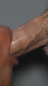 POV blow job z murzynki dziwka usta, który uwielbia połykać moją spermę