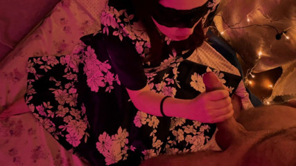 Vaisiti7: Holiday New Year blowjob from a beautiful woman in a...