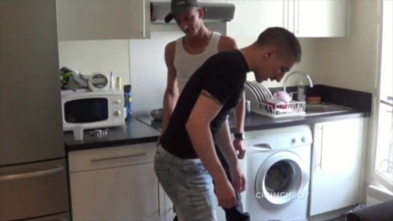 MEN BIG COCKS FUCKERS: Matt Kenedy fucked by Kader in the kitchen