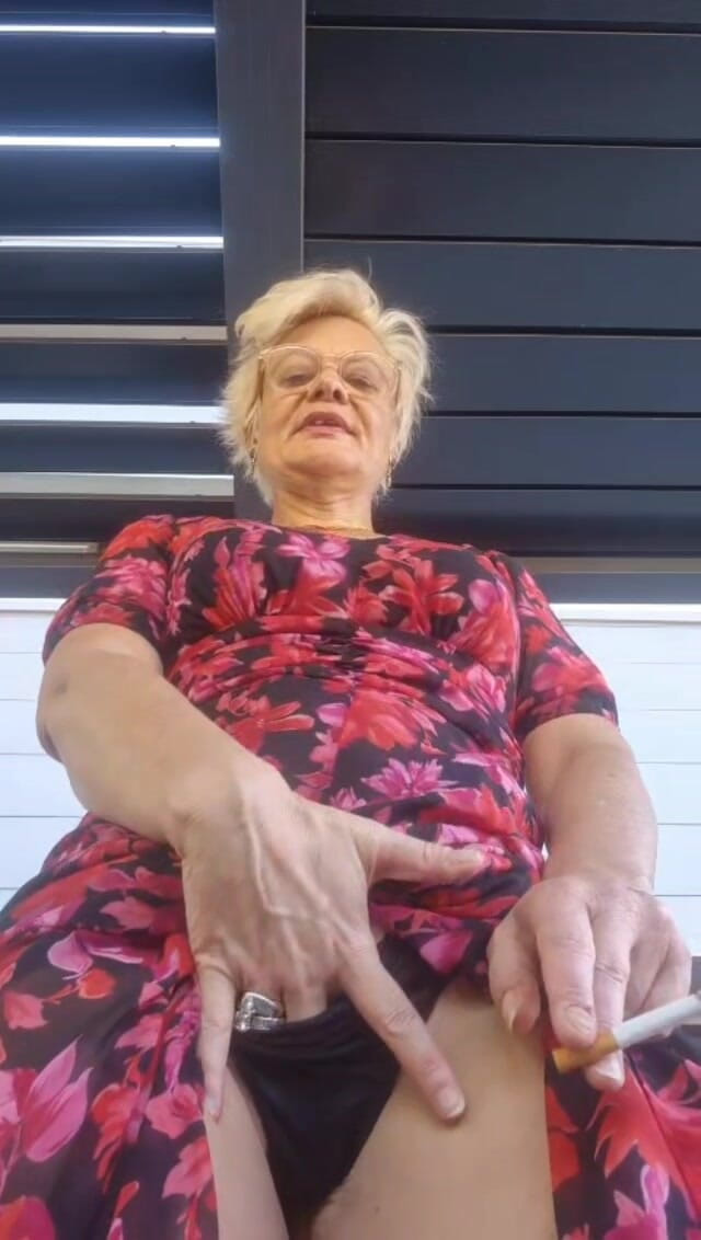 Sofy13: 抄送你喜欢我今天的服装