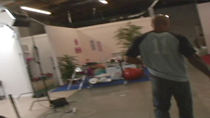 Cock Giants: Tante seksi ini dientot gaya doggy sama cowok sange