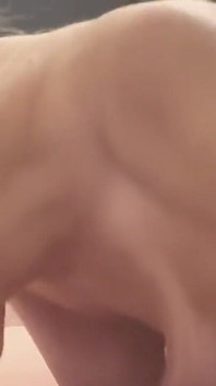 Umarım herkes harika bir cuma geçiriyordur! Yarın haftalık anal videom ve Mike Th ile biraz farklı bir şey yapacağım