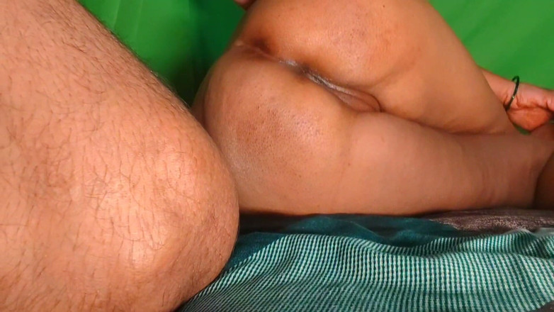 Sexy biwi: I Gave cash to My Own stepsister and Had Her...