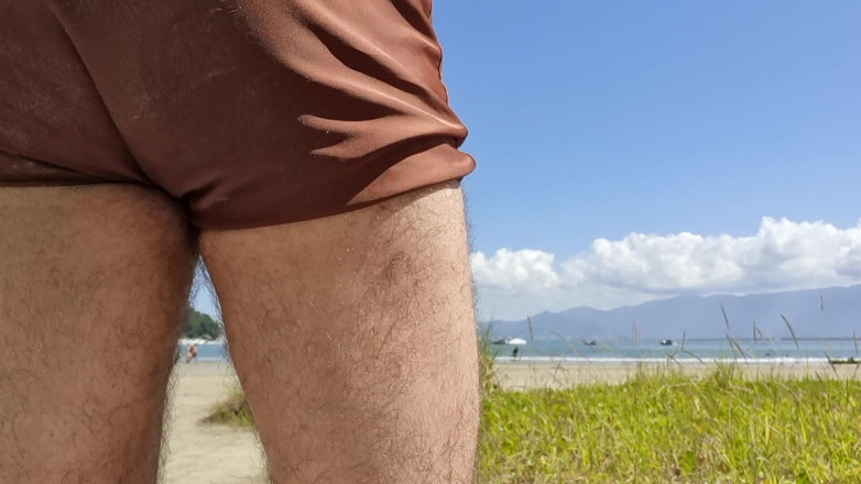 Rotss_hot: Furry che si gode la spiaggia