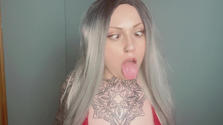 Miss Valentina: Reina de Ahegao