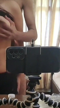 Piękna indyjska dziewczyna wirusowe wideo z przyrodnim bratem