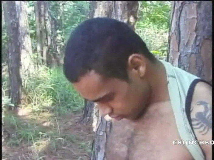 Shemale videos: La trans latina bionda si scopa una mostra dritta in...