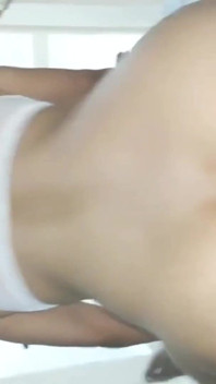 Đụ mạnh tư thế cao bồi ngược pov