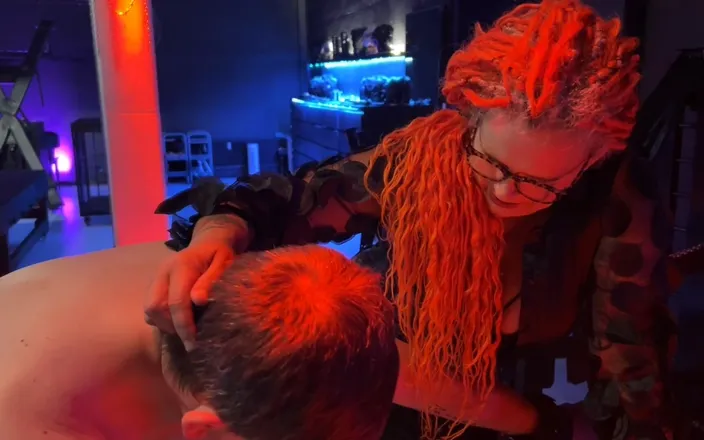 Domina Dark: He Has Never Tried Paddling