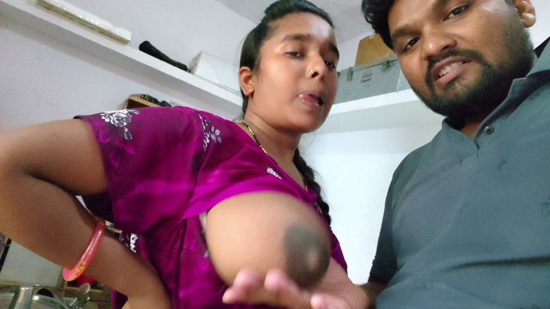 Premi pooja: Video di tette indiane - Pahli bar Dheere Dheere Devar Aur...