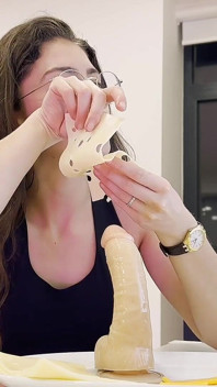 Stiefmutter-käsejob vor dem kochen, cheedar swiss
