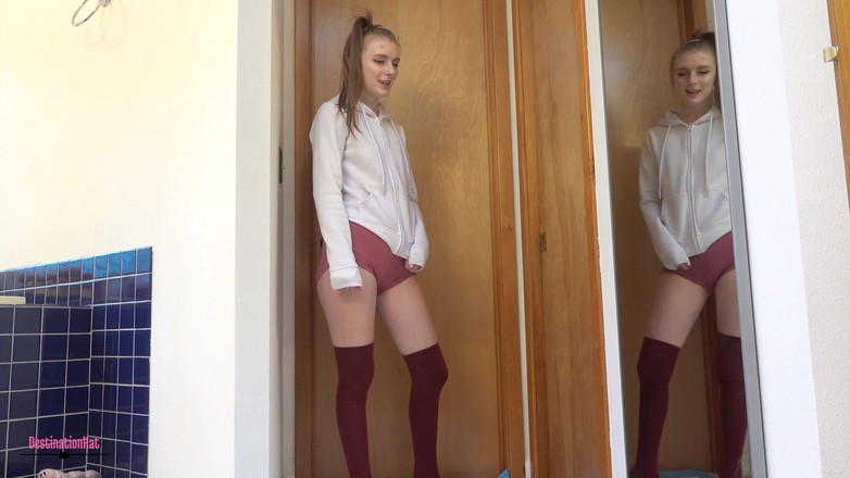 Destination Kat: Video jadul lagi kencing