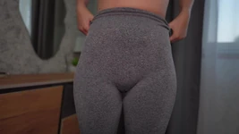 Cameltoe Fetish in Yoga Pants Part 1