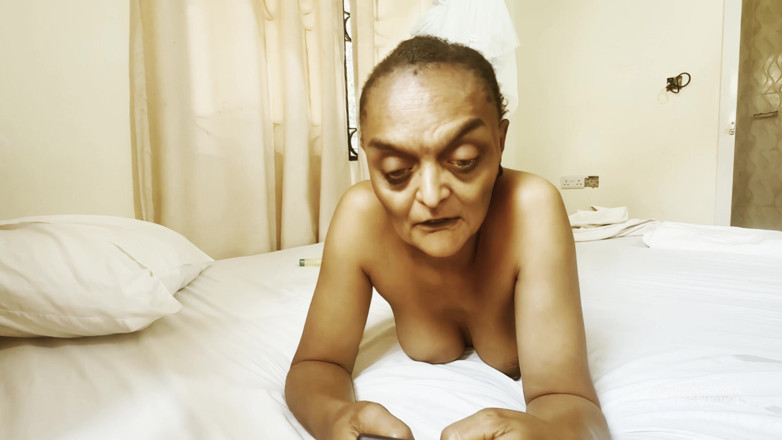 BongoXXX: Vole, ošukal jsem tvou nevlastní babičku do zadku