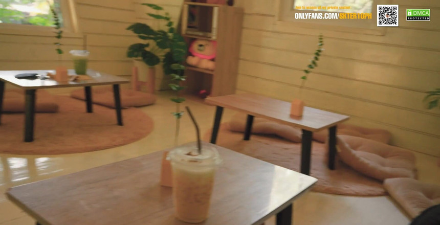 18_honey: Ik betrapt op een pijpbeurt in een coffeeshop.