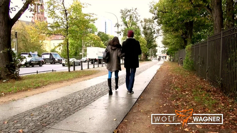 Wolf Wagner Com: Focení šukání pro nezbednou, štíhlou teenagerku Coco Kiss!