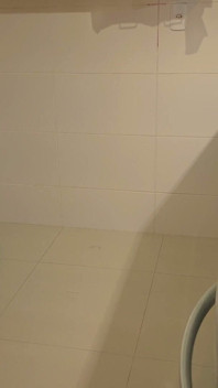 Hete vrouw keuken vluggertje - pijpbeurt en staande neukpartij eindigt in haar mond