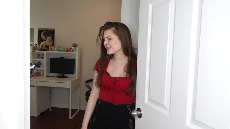 Darling Josefin: दोस्त की सौतेली मम्मी चूत चाट रही है