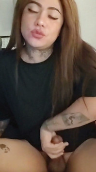 O ejaculare bogată din 10 septembrie 2026 Kim The Sexy