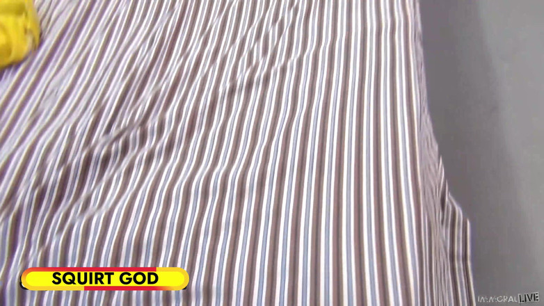 Squirt God: Dan seppelisce la sua faccia nella figa di Amy mentre...