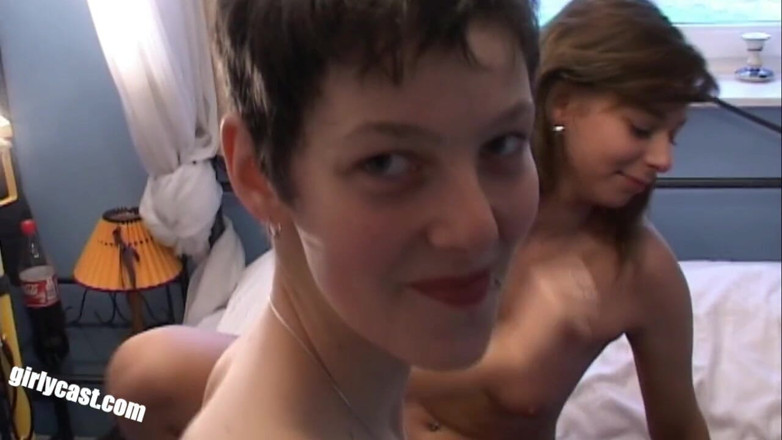 Girlycast: Melanie, Steffie e Heiko em sexo a três com gozada...
