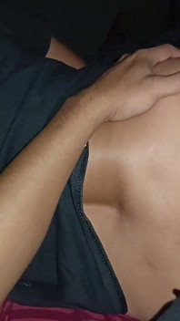 Lahodná Nevlastní Dcera Mé Ženy Ráda Sleduje Porno, Zatímco Spolu Šukáme