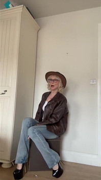 Joe Ha! Zábava s cowgirl!