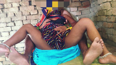 Sumang studio: Desi Hot Saree Memakai Suami Isteri MembuatKanNya Gaya Doggy Dan...