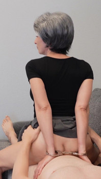 Ammanetta il matrigna mentre guardi - lo guarda E01 - MILF stella
