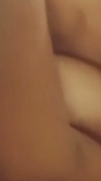 호텔에서 의붓아빠를 따먹어
