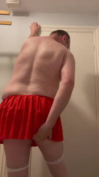 Můj. Červená sukně