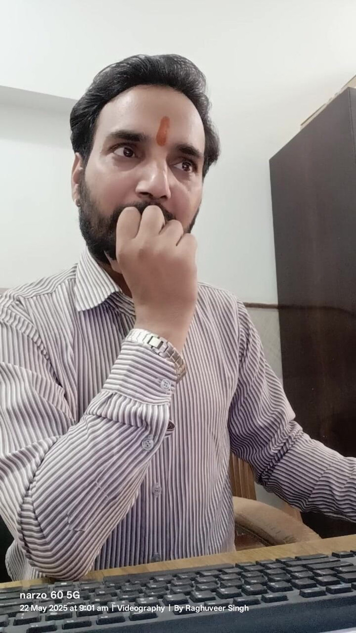 Rajasthani-old-lover: 파키스탄 늙은 남자