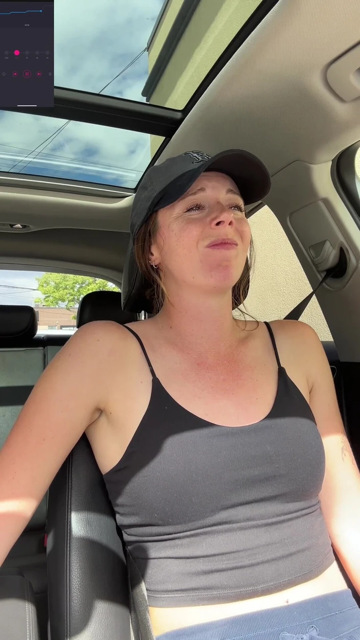 Nadia Foxx: 24 Minutes of the Best Outdoor Orgasms in 2024!