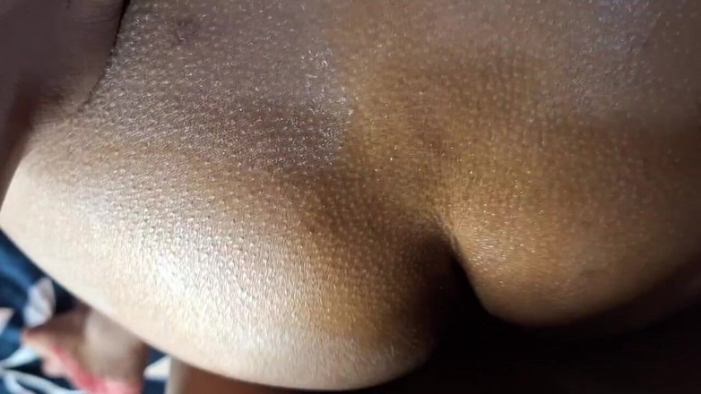 hot suman: Gospodyni Bhabhi Seks z właścicielem dla jej długu hindi audio